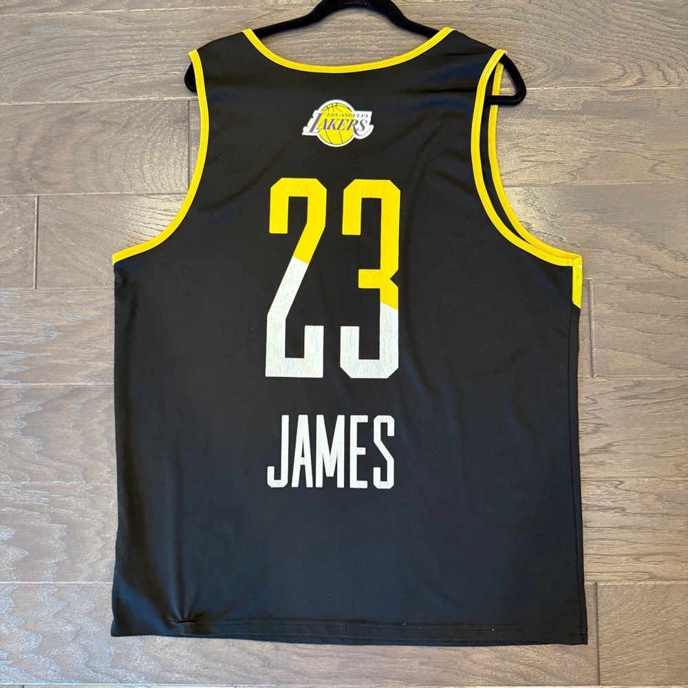 LeBron James #23 Lakers Jersey – Lightning Bolt Black/Yellow, Men’s Large - Picture 2 of 10